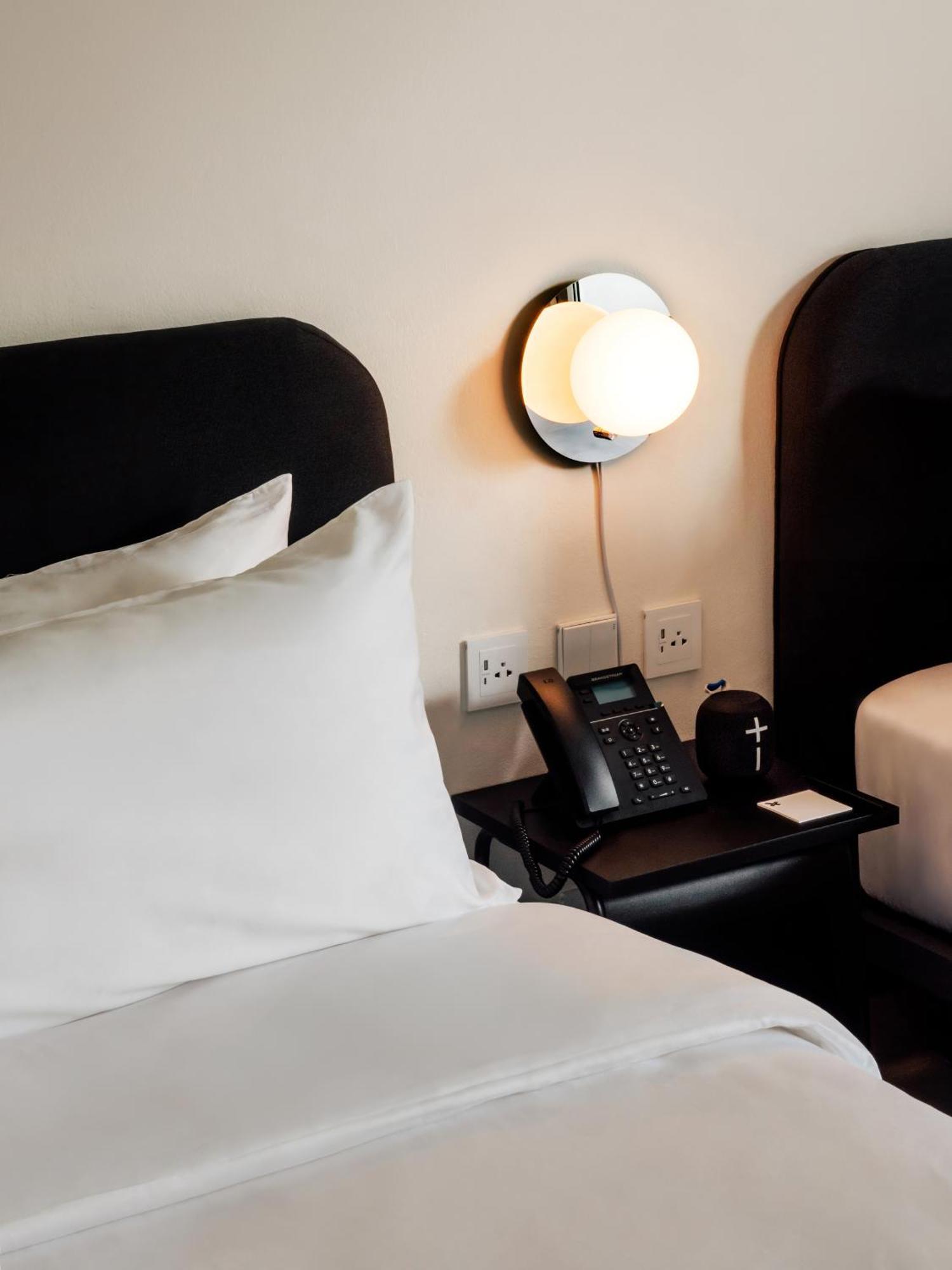Hotel The Standardx, Bangkok Phra Arthit Zewnętrze zdjęcie